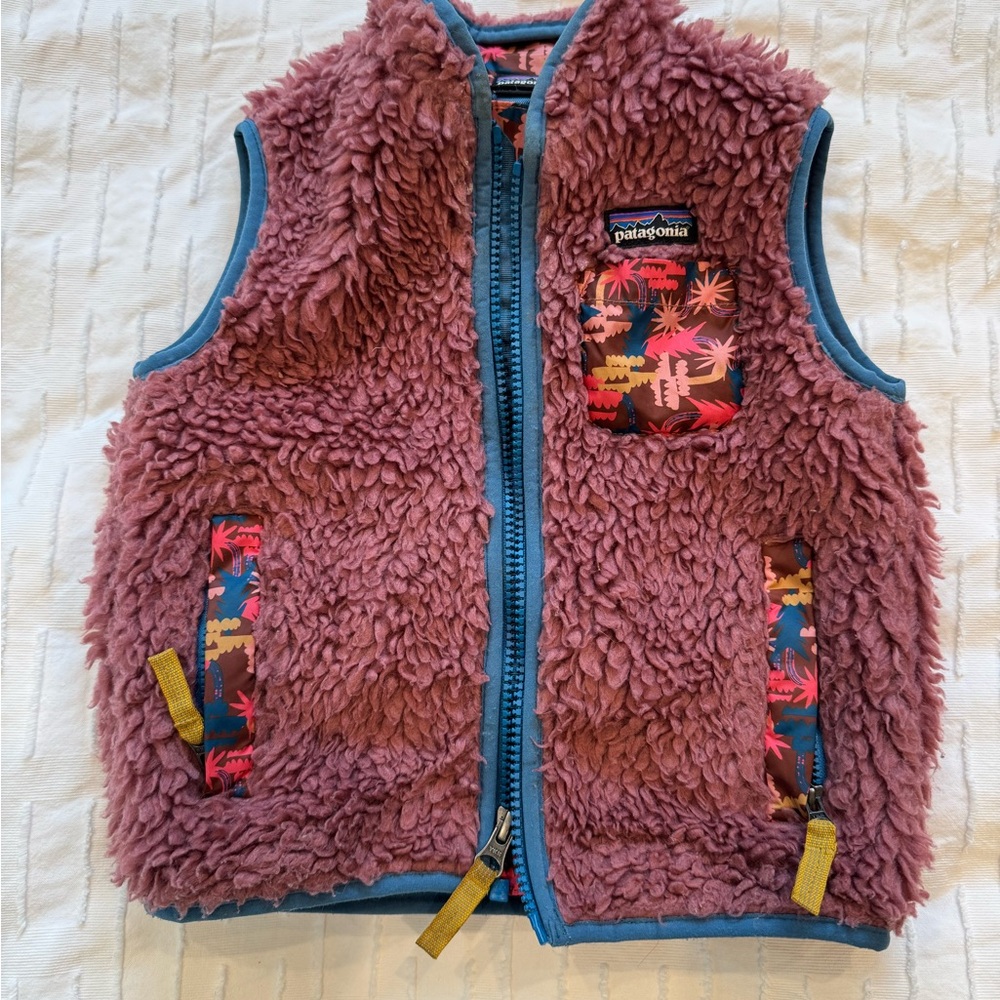 Patagonia Fuzzy Purple Retro Vest with Blue Trim NWOT